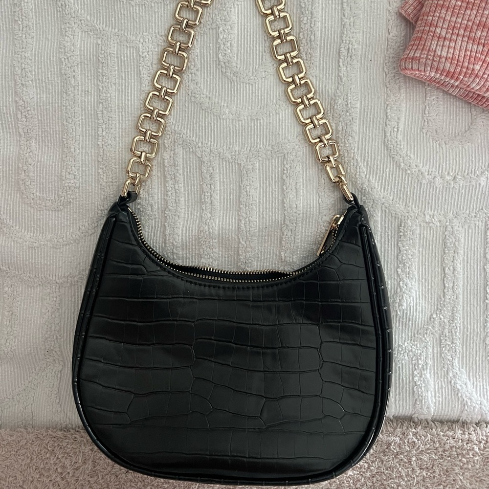 Black Zara purse